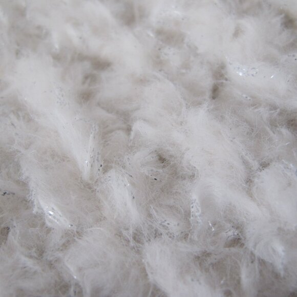 New Handmade White Faux Fur Infinity Scarf/Cowl/Neckwarmer - Picture 9 of 9